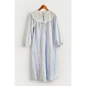 Lanz Of Salzburg | Intimates & Sleepwear | Lanz Of Salzburg Flannel  Nightgown Size Small | Poshmark